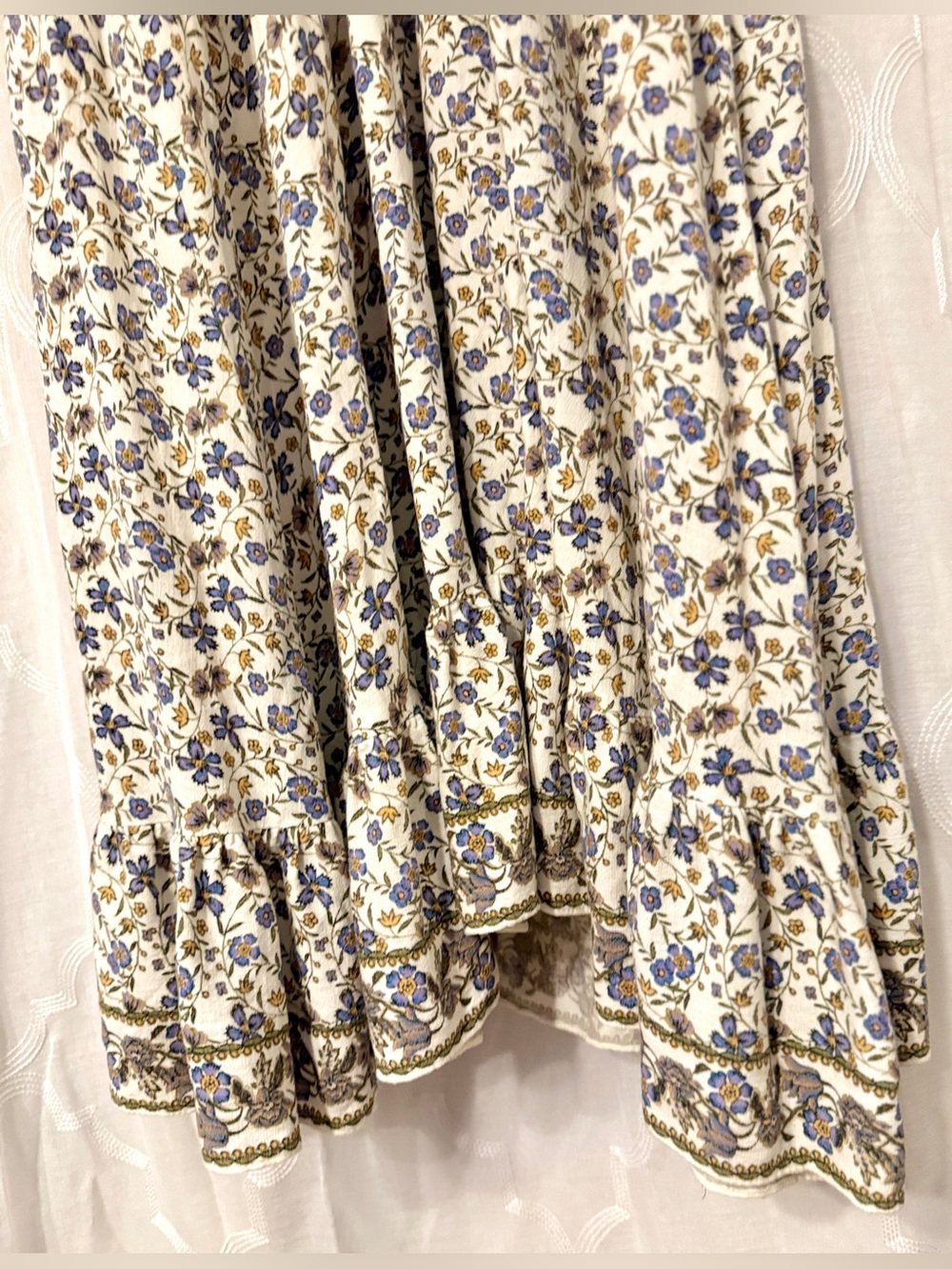 Max Studio London Floral Boho Maxi Dress Size Medium - Picture 6 of 13